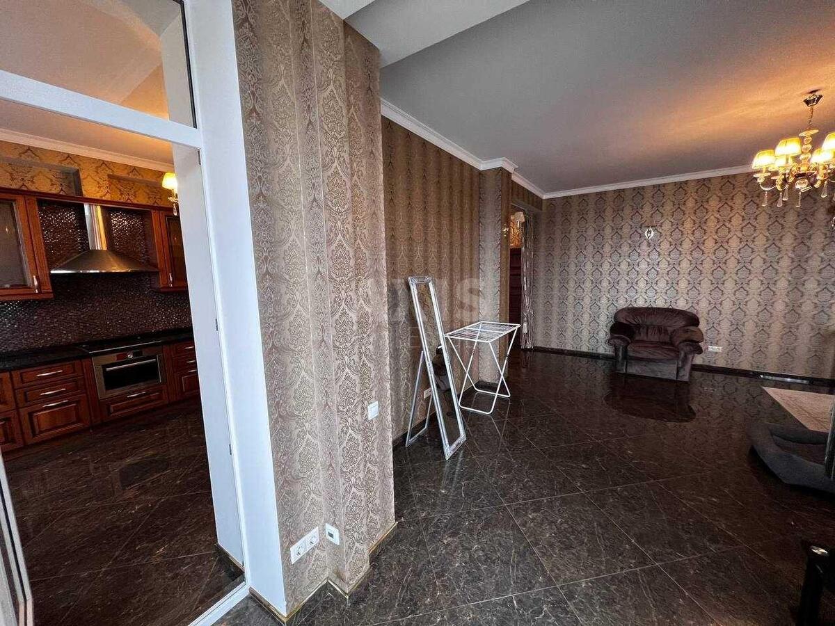1k apartment bul. Lesi Ukrai'nky 7А2