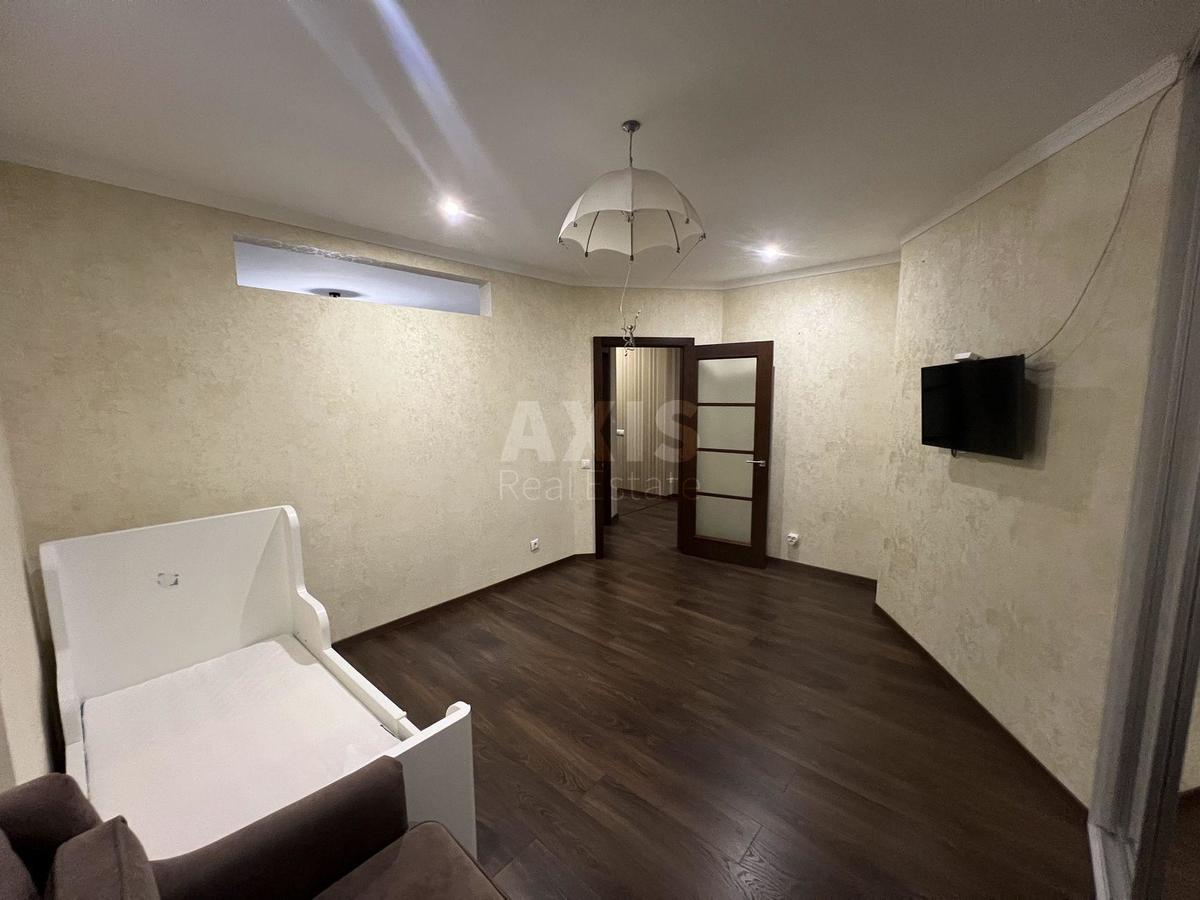3k apartment vul. Krasnova Mykoly 197