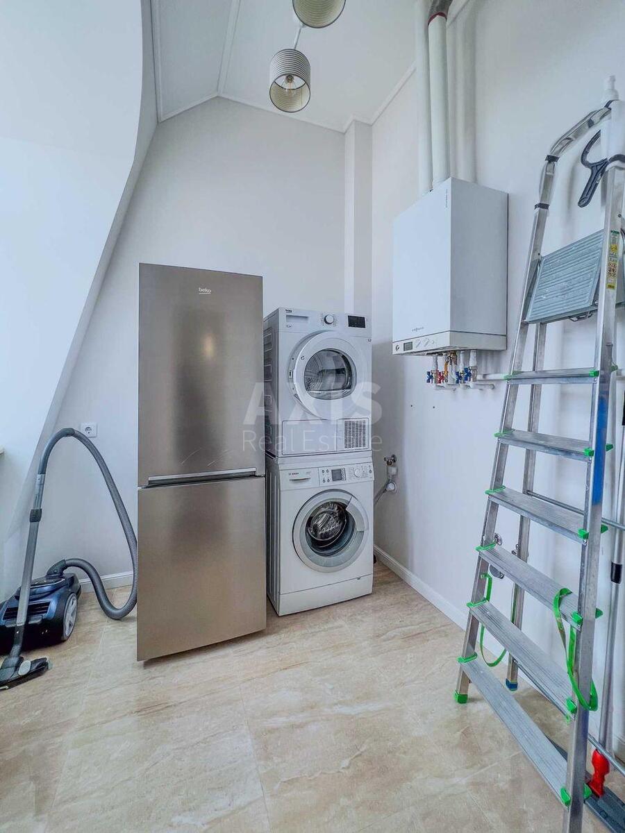 4k apartment vul. Mazepy Ivana 165675419