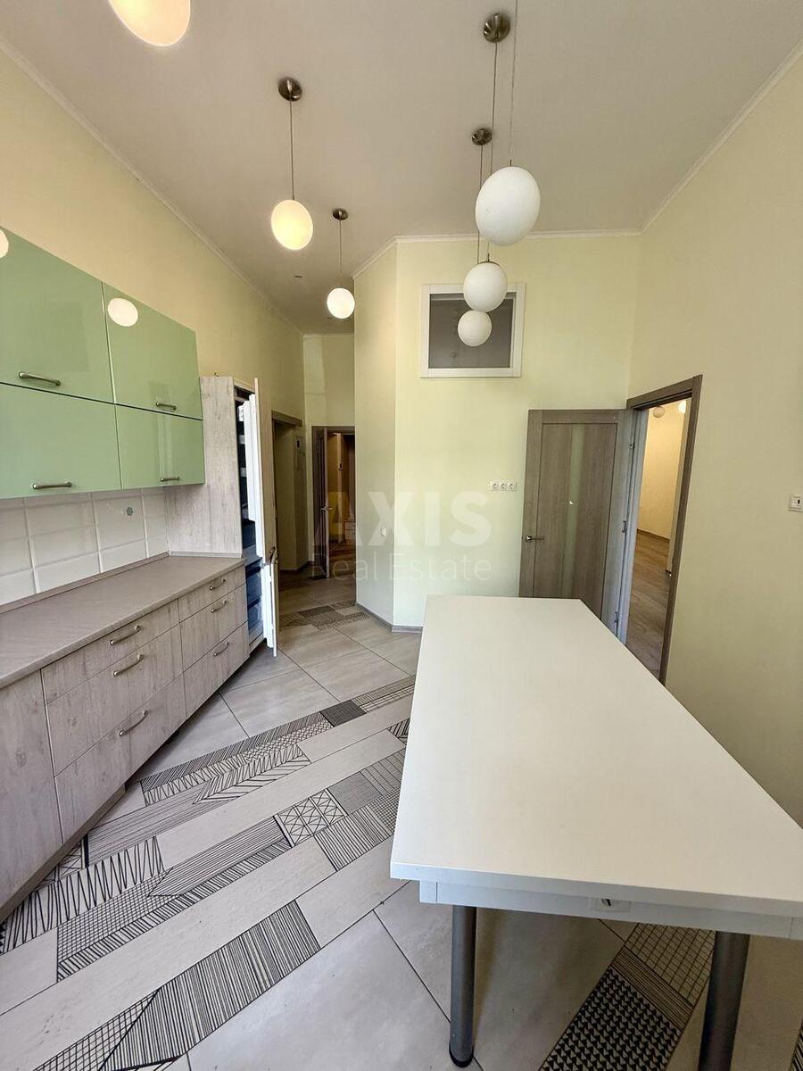 Офис ул. Гончара Олеся 28Б, 87м26