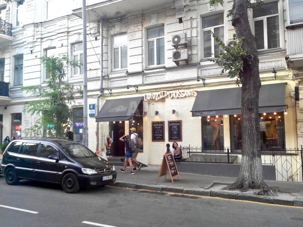 Trade object vul. Sofii'vs'ka 4, 115m2624112