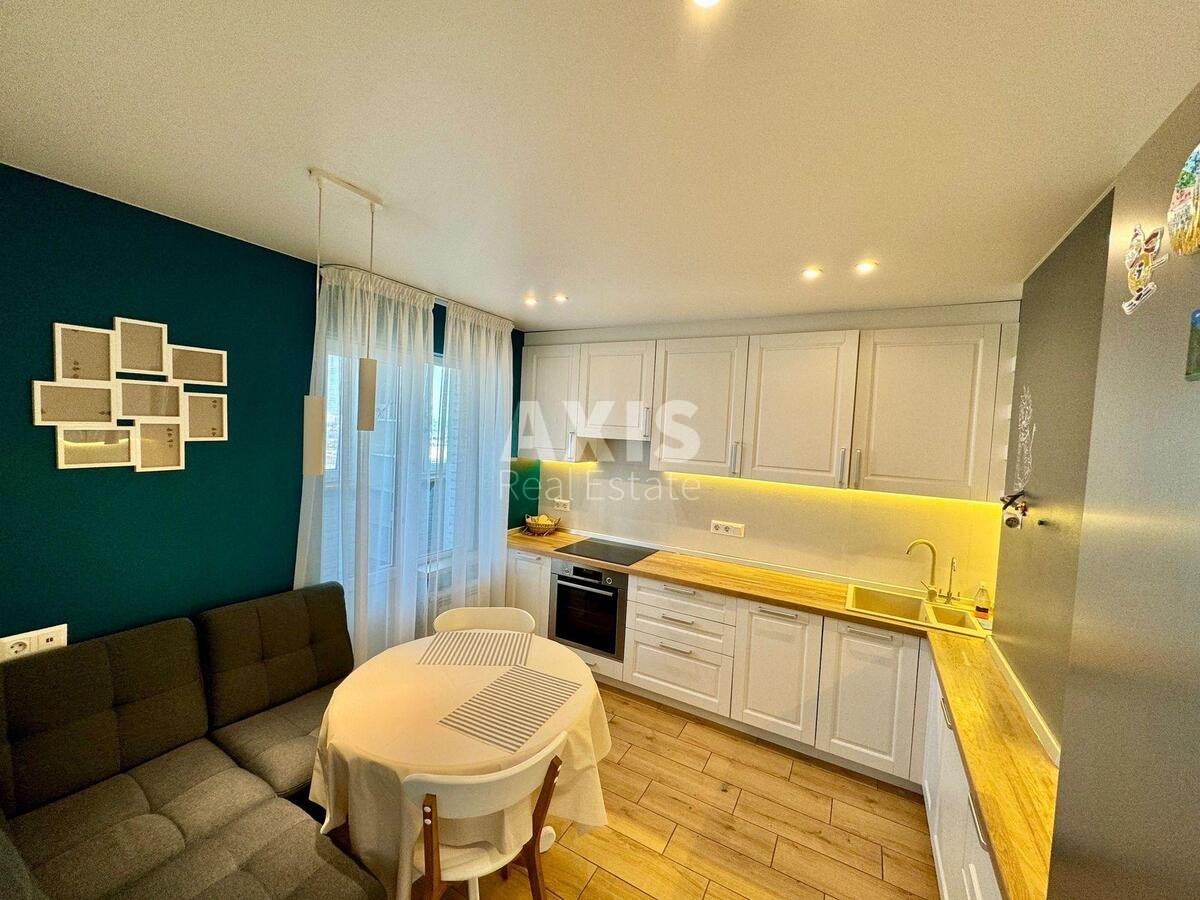 3k apartment vul. Myhajla Maksymovycha 348408