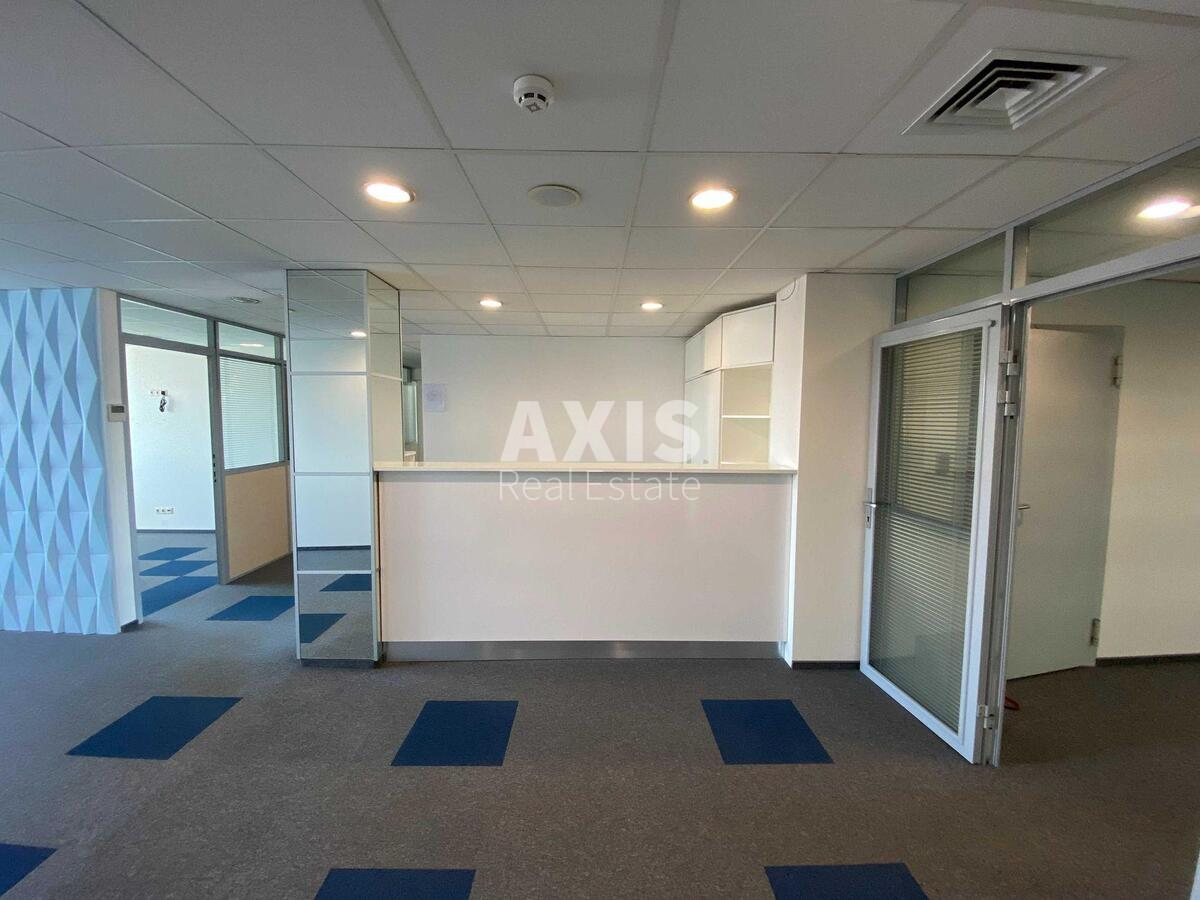 Office vul. Degtjarivs'ka 27Т, 781m2534670