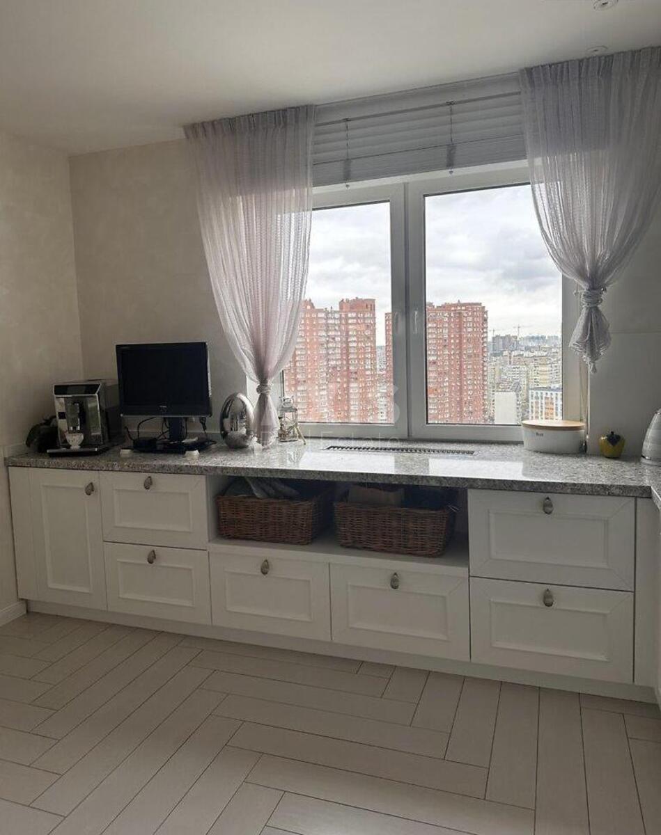 3k apartment pr-t Grygorenka Petra 231