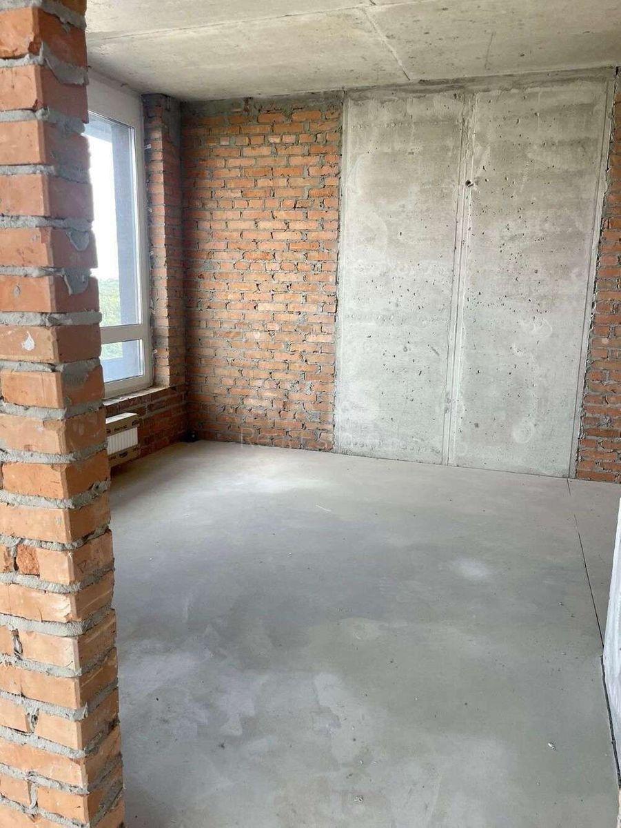 3k apartment prov. Uzhgorods'kyj 4/13