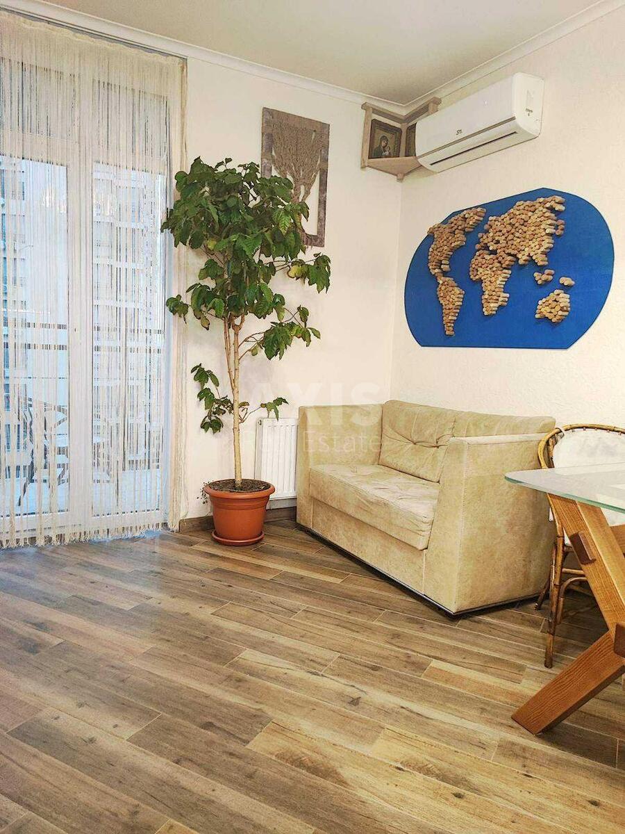 1k apartment vul. Petryc'kogo Anatolija 19619771