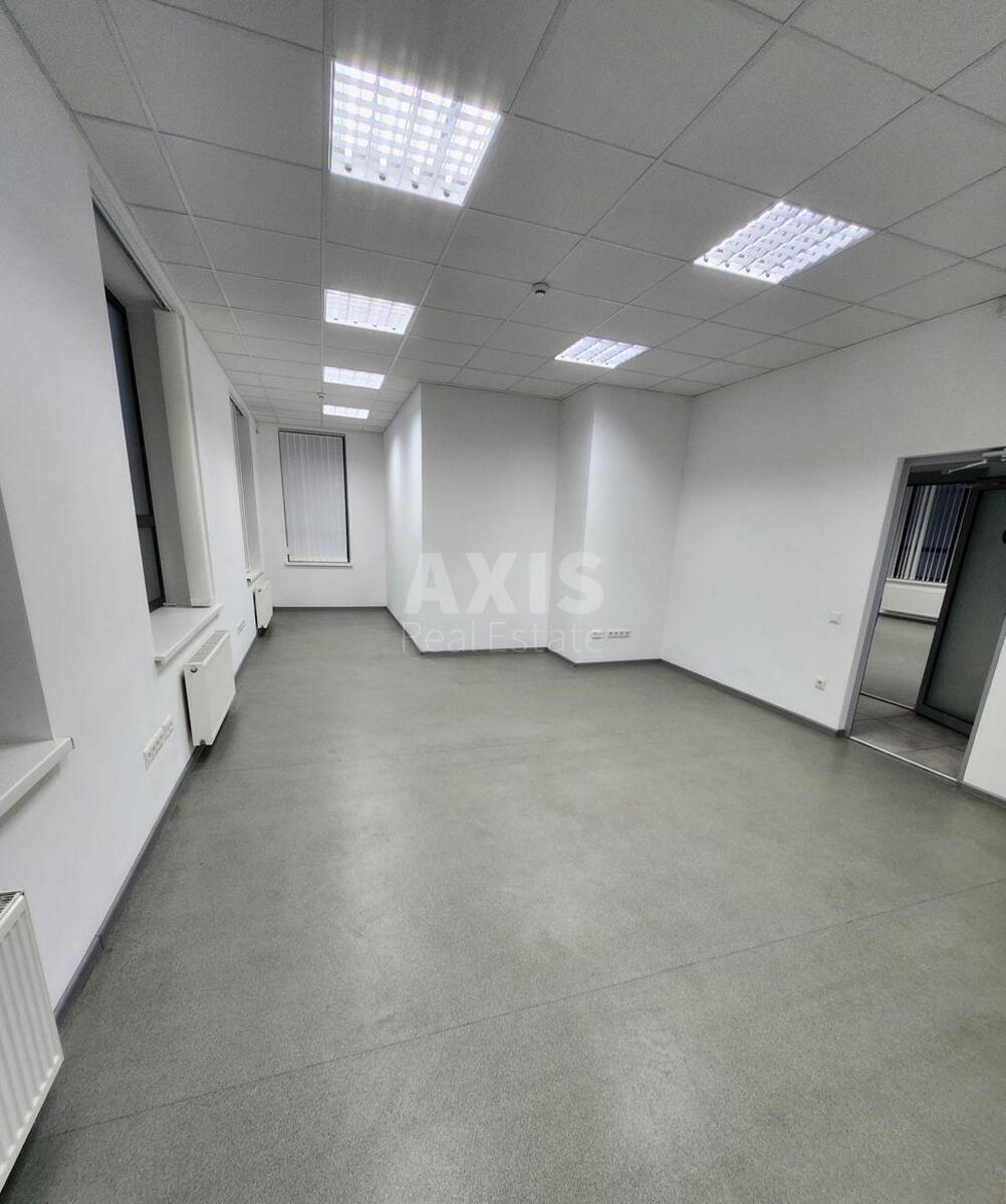 Office vul. Krasylivs'ka 7, 275m23