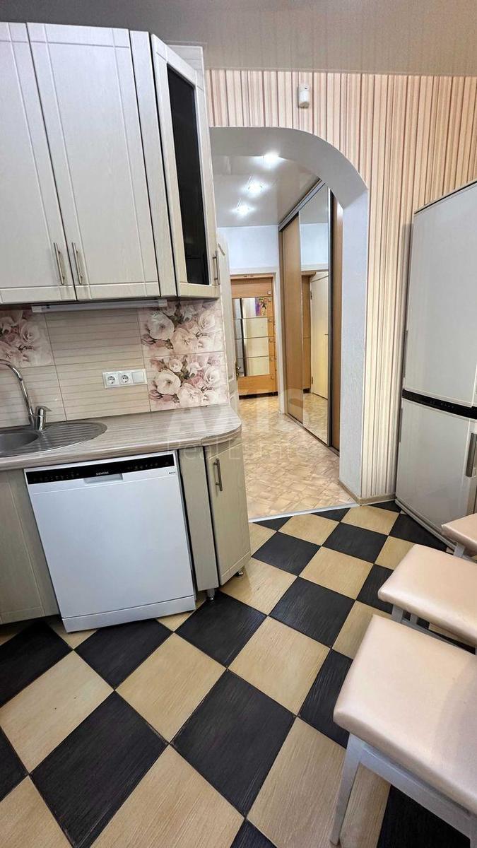 3k apartment vul. Verbyc'kogo Arhitektora 26Б1