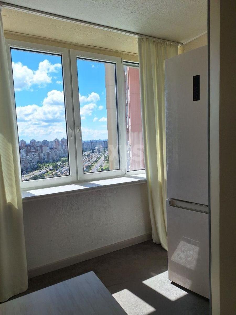 1k apartment vul. Myloslavs'ka 22