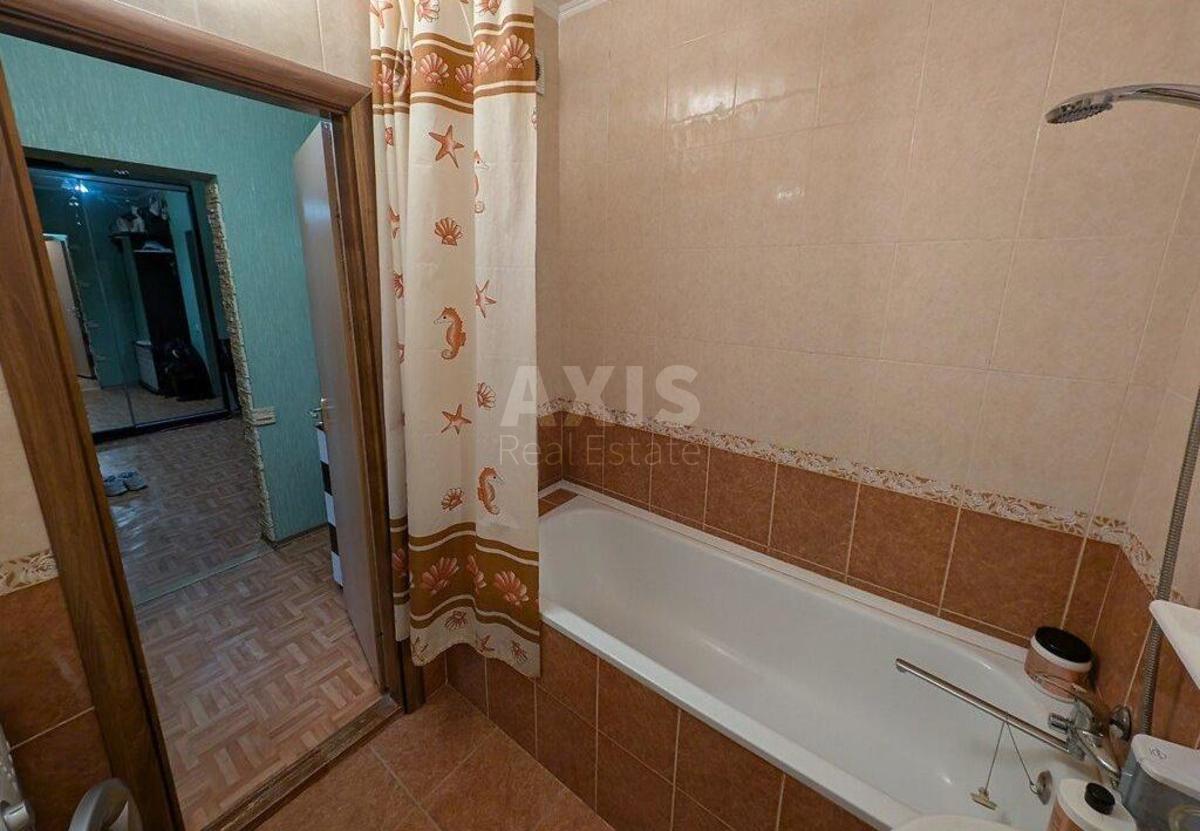 1k apartment vul. Oleny Pchilky 2Б3