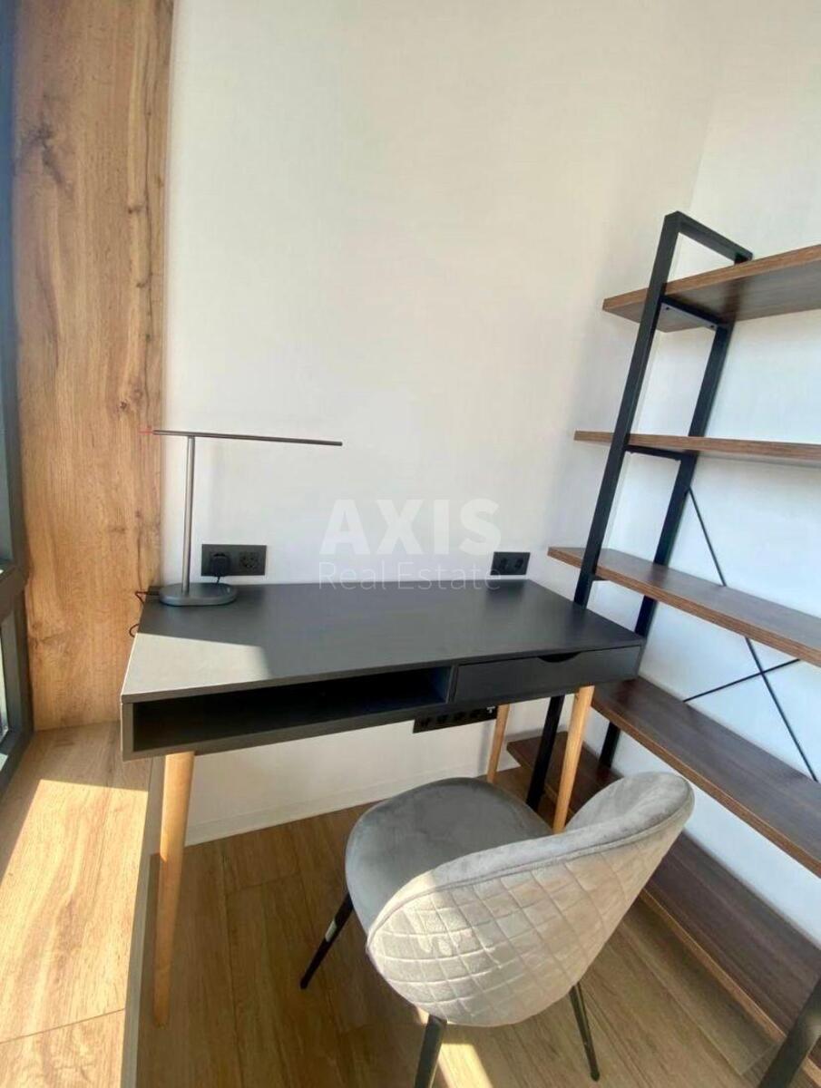 2k apartment vul. Hohlovyh Sim'i' 88