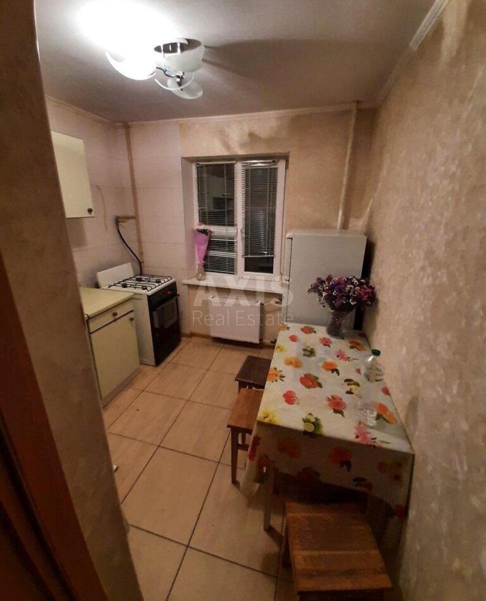 1k apartment pr-t Vidradnyj 125