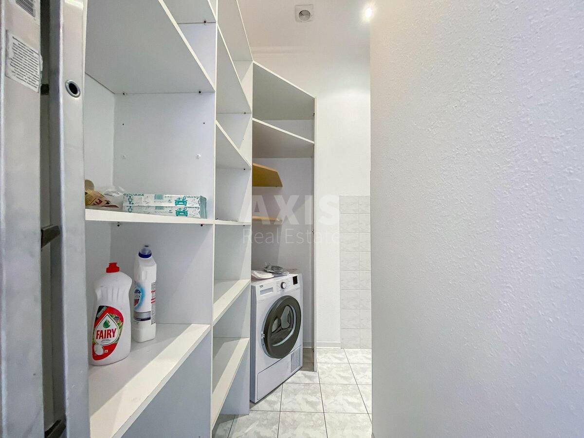 4k apartment vul. Hmel'nyc'kogo Bogdana 335