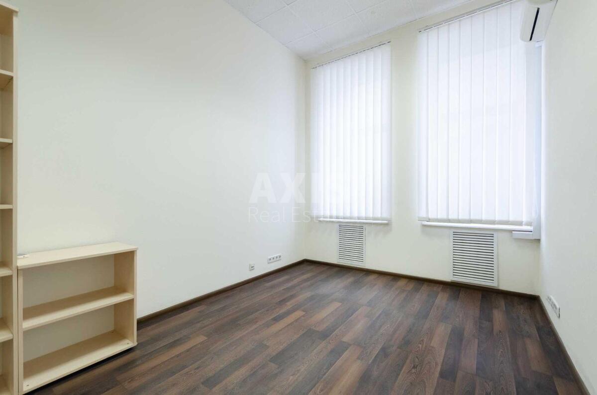 Office vul. Hreshhatyk 6, 62m20