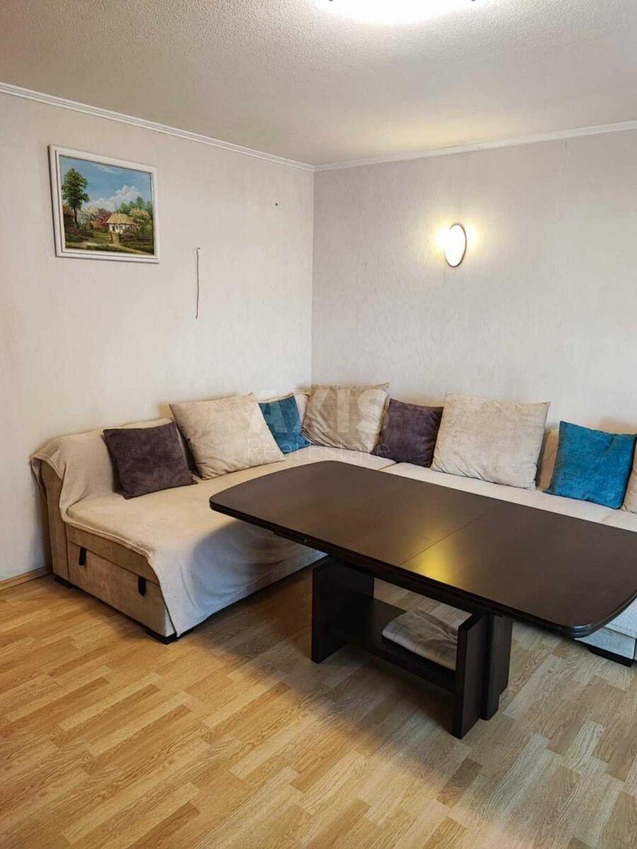 3k apartment vul. Predslavyns'ka 141