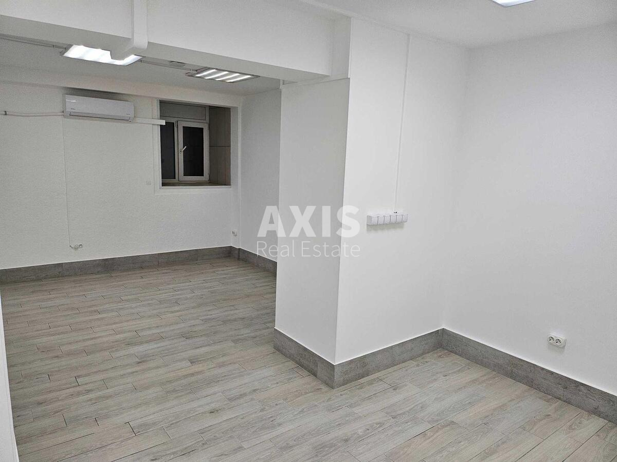 Объект торговли ул. Сечевых Стрельцов 10, 37м2601601