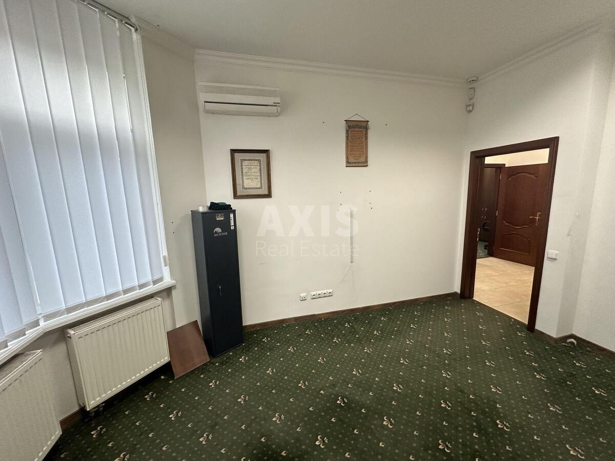Office uzv. Klovs'kyj 5, 118m26