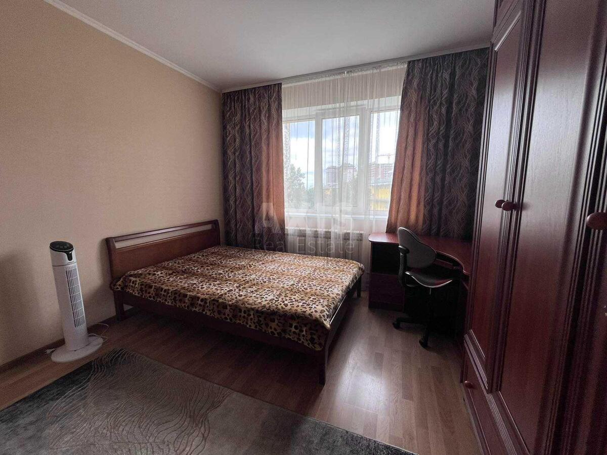 1к квартира пр-т Оболонский 9А4