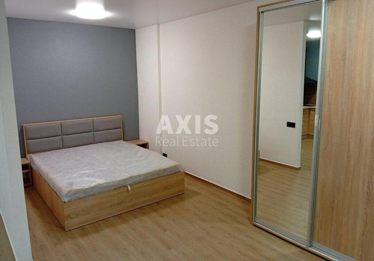 1k apartment vul. Brativ Chybinyeyevykh 8А610811