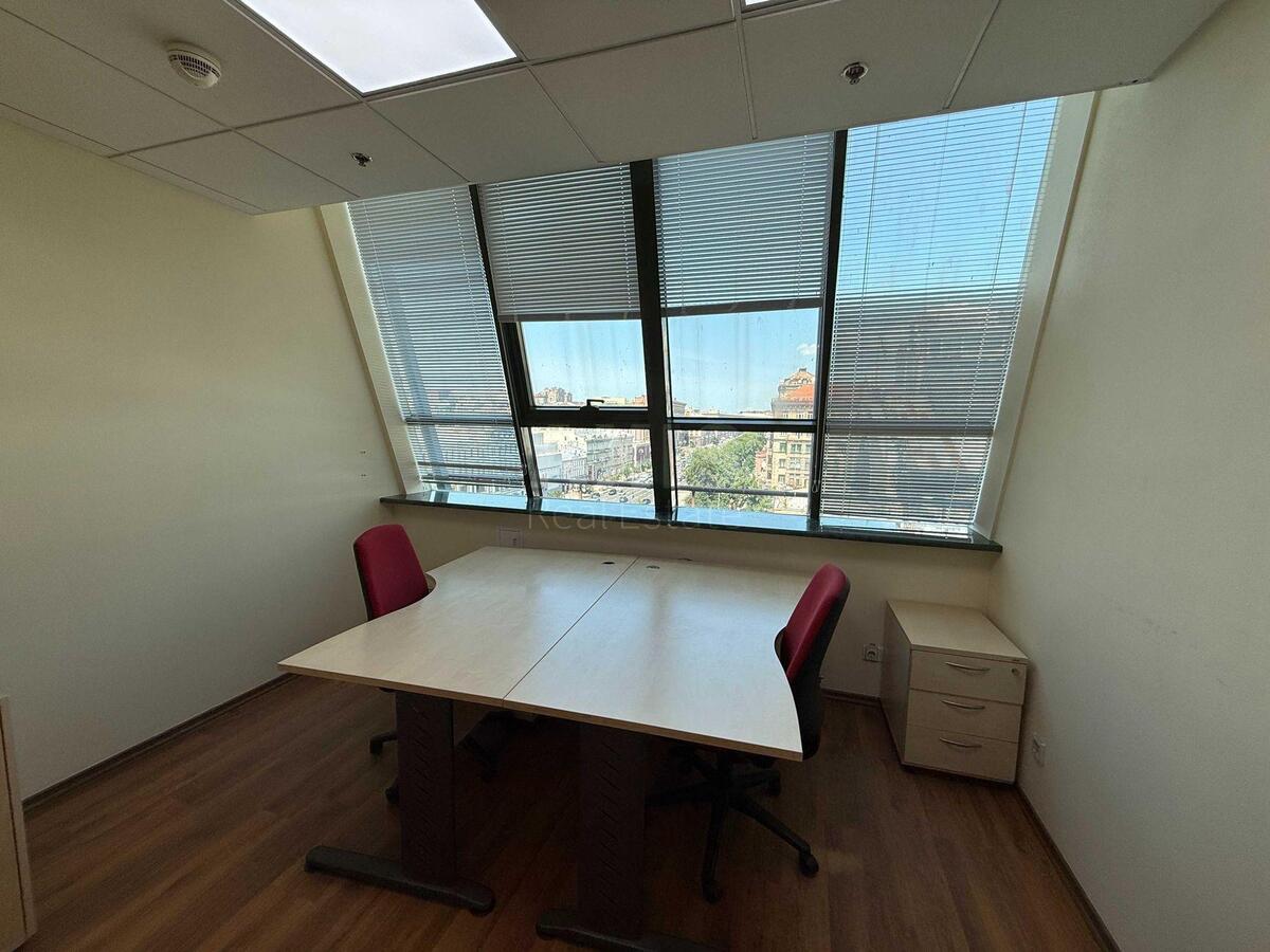 Office vul. Velyka Vasyl'kivs'ka 1/3, 191m2582206