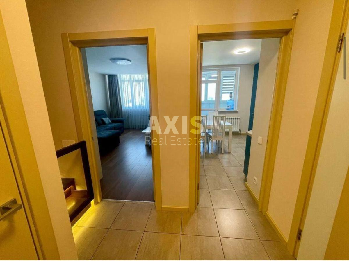 3k apartment vul. Vuzivs'ka 4Г437804