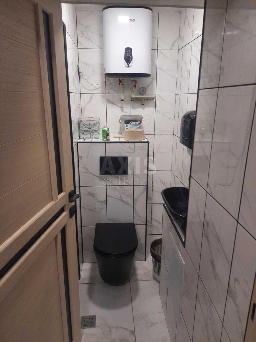 Офис ул. Первомайского Леонида 9А, 209м26262819