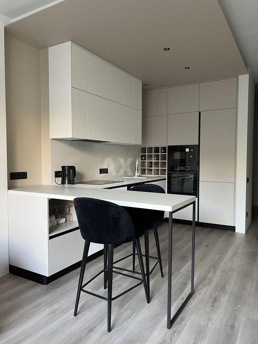 1k apartment prov. Novopechers'kyj 50
