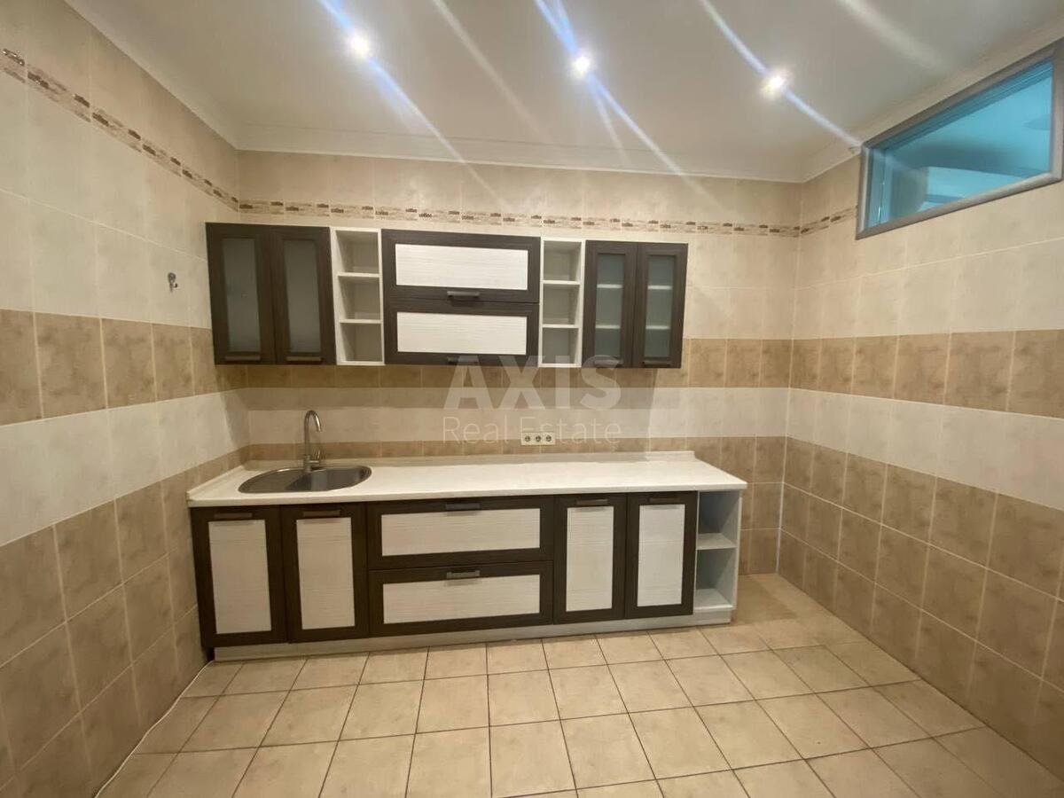 Office uzv. Klovs'kyj 7, 361m257576