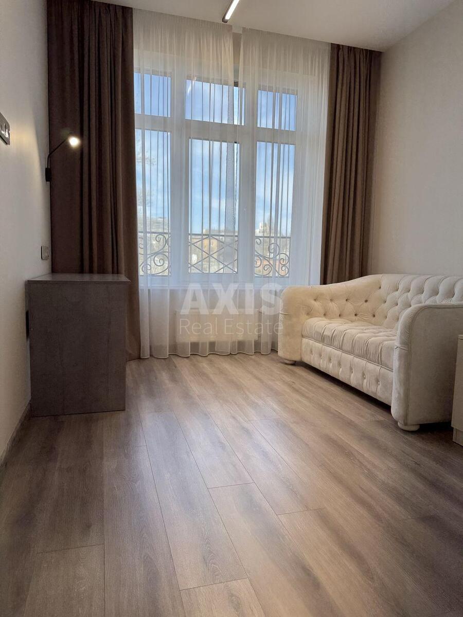3k apartment vul. Kikvidze 19А11