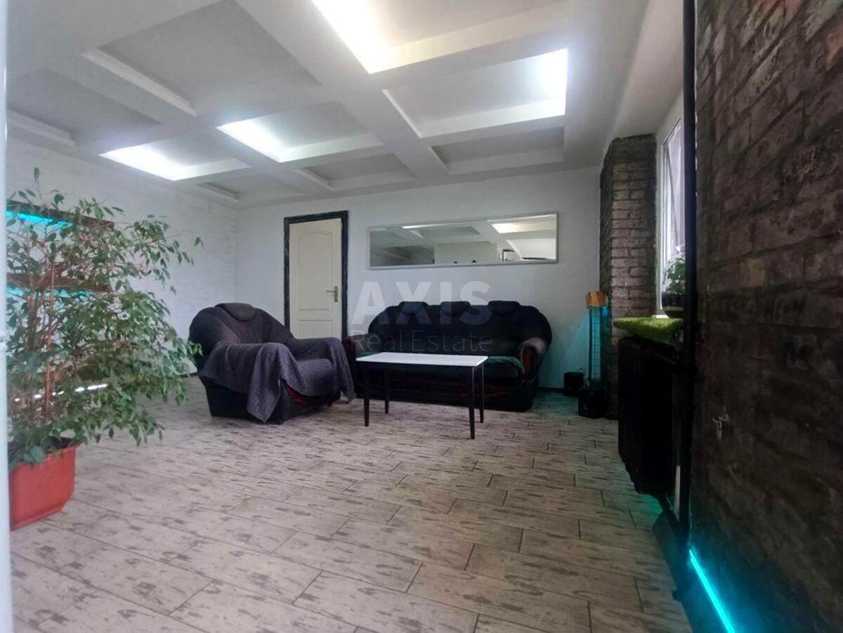 2k apartment vul. Entuziastiv 17593896