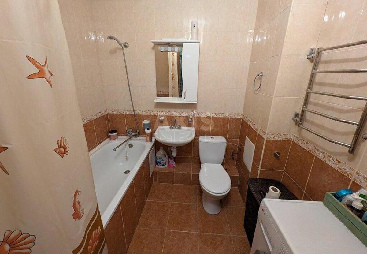1k apartment vul. Oleny Pchilky 2Б4