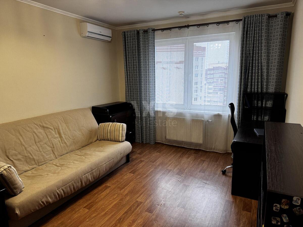 1k apartment vul. Rusovoi' Sofii' 1Б5