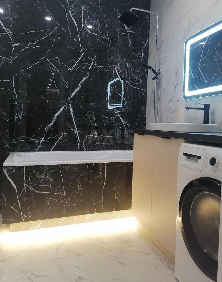 2k apartment vul. Rodyny Kristeriv 14В584645