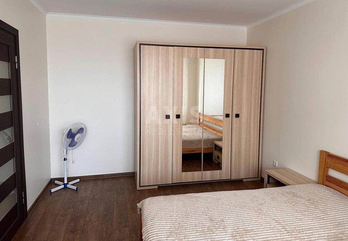 1k apartment vul. Geroi'v Sevastopolja 35А0