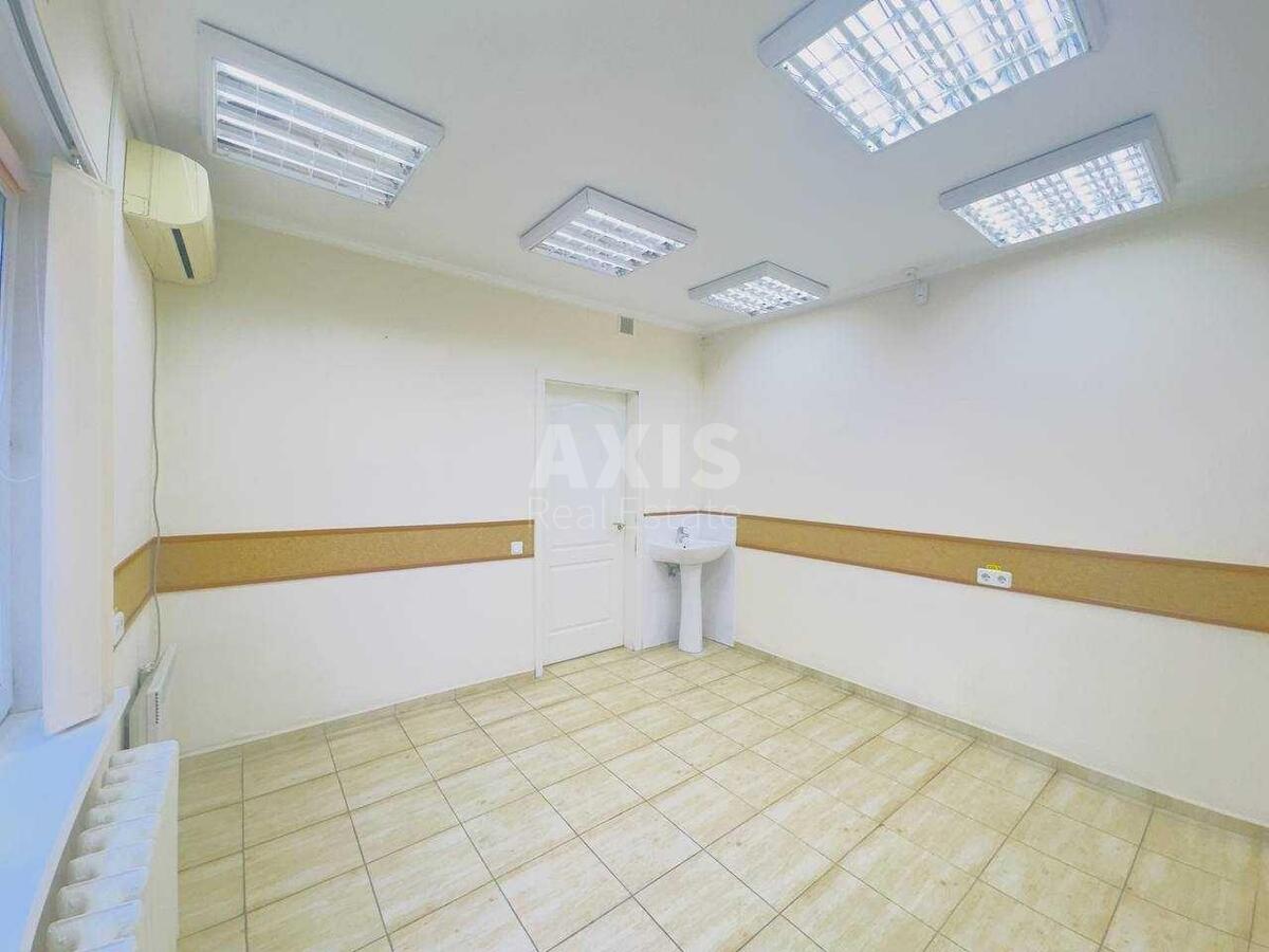 Объект торговли ул. Юлии Здановской 83А, 53м2630932