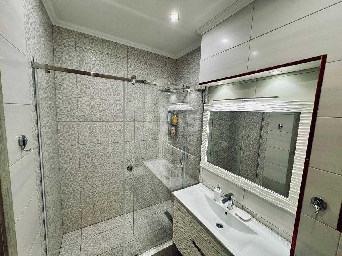 1k apartment vul. Zhyljans'ka 68589795