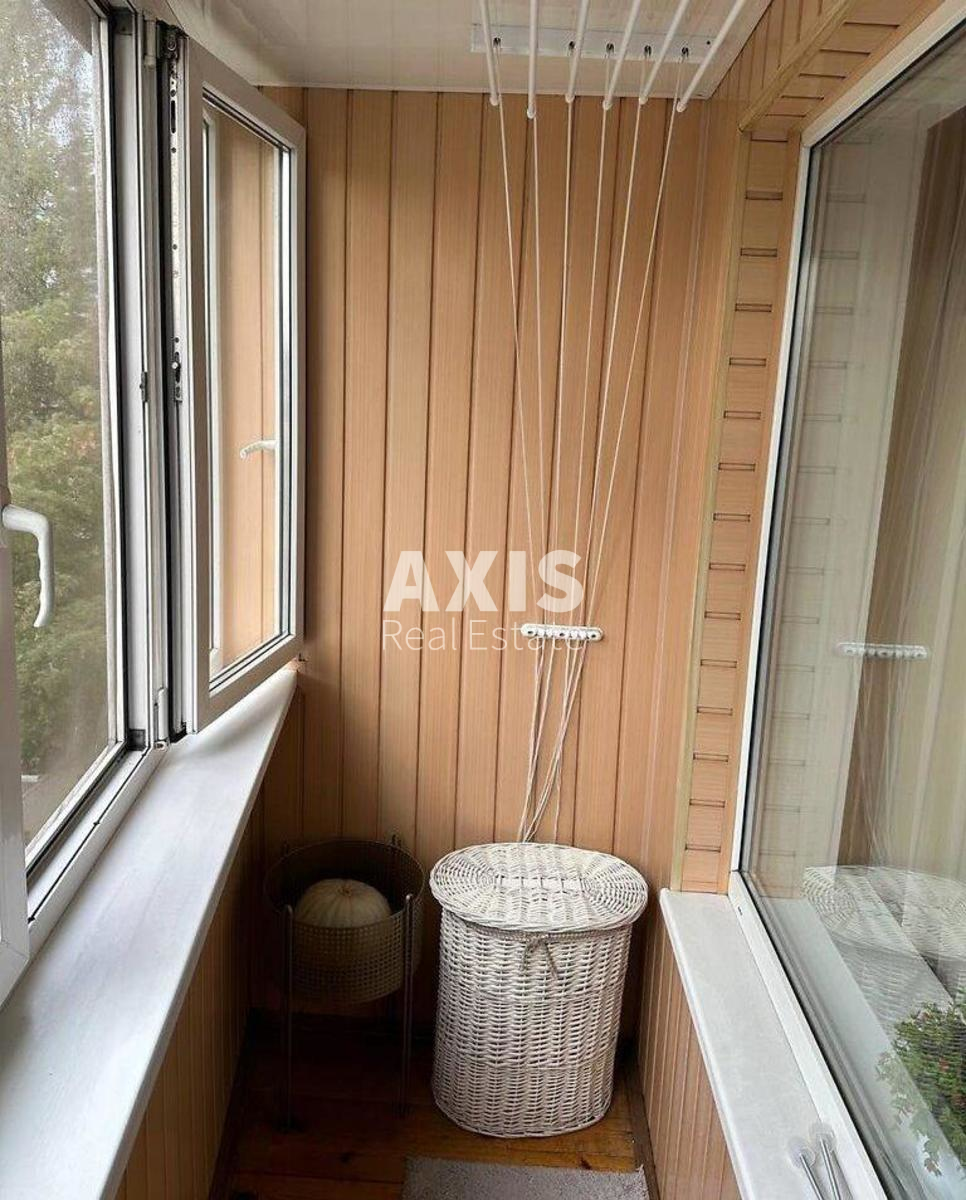 3k apartment vul. Bratyslavs'ka 23