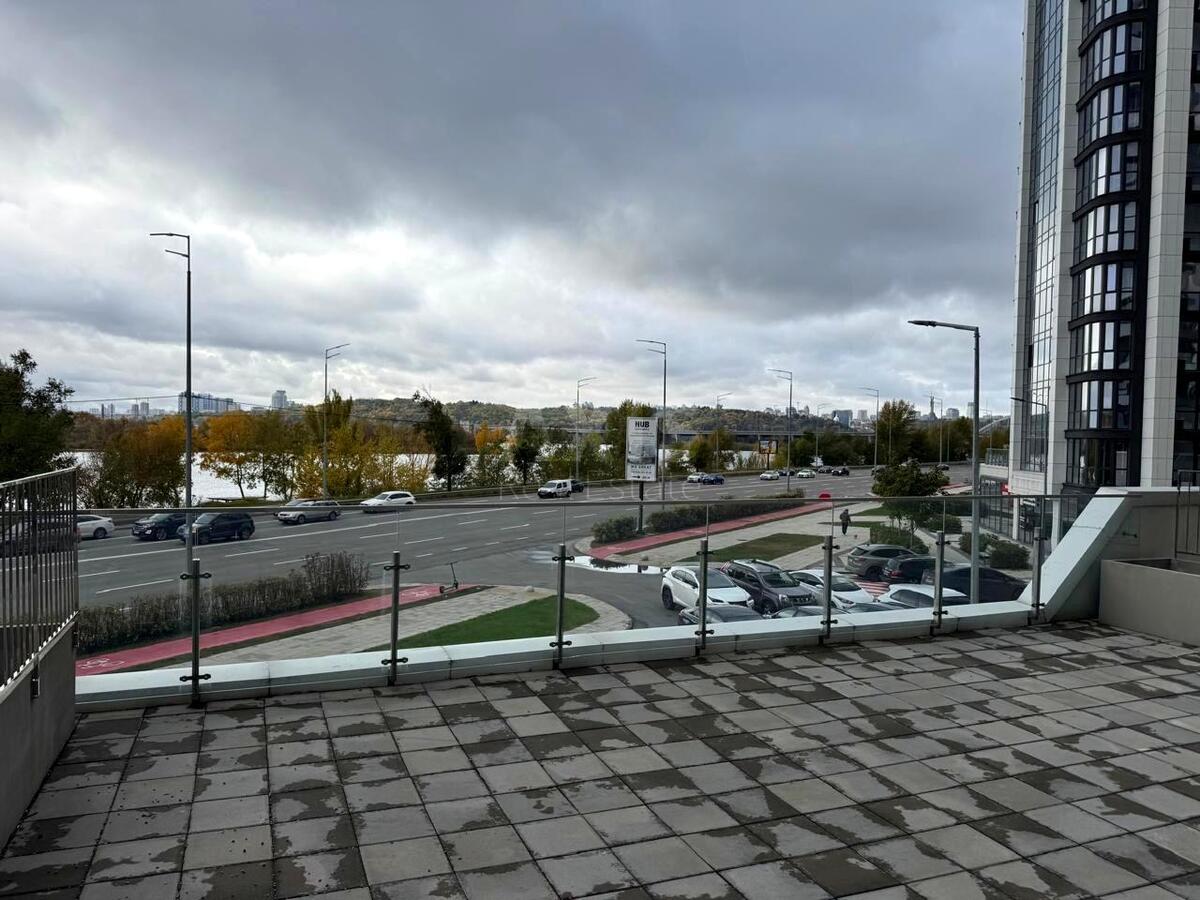 Office nab. Dniprovs'ka 15К, 100m2604969