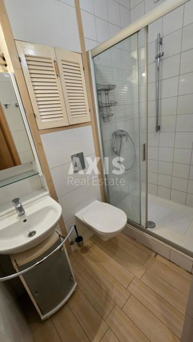 3k apartment vul. Dan'kevycha Kostjantyna 1611