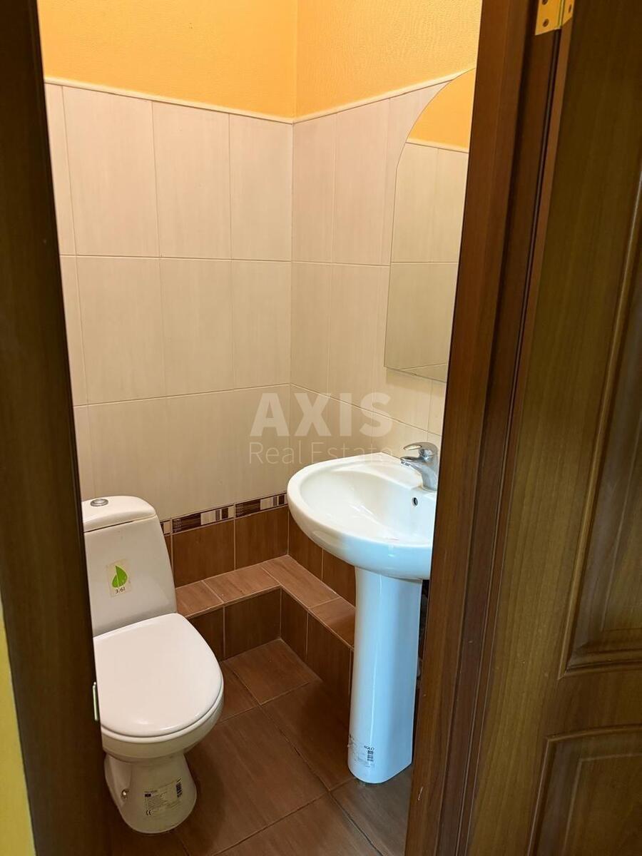 Office vul. Vasyl'chenka 3, 108m21