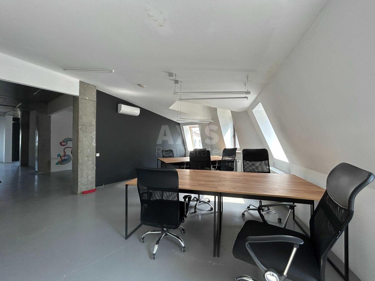 Office vul. Vozdvyzhens'ka 51, 650m25984212
