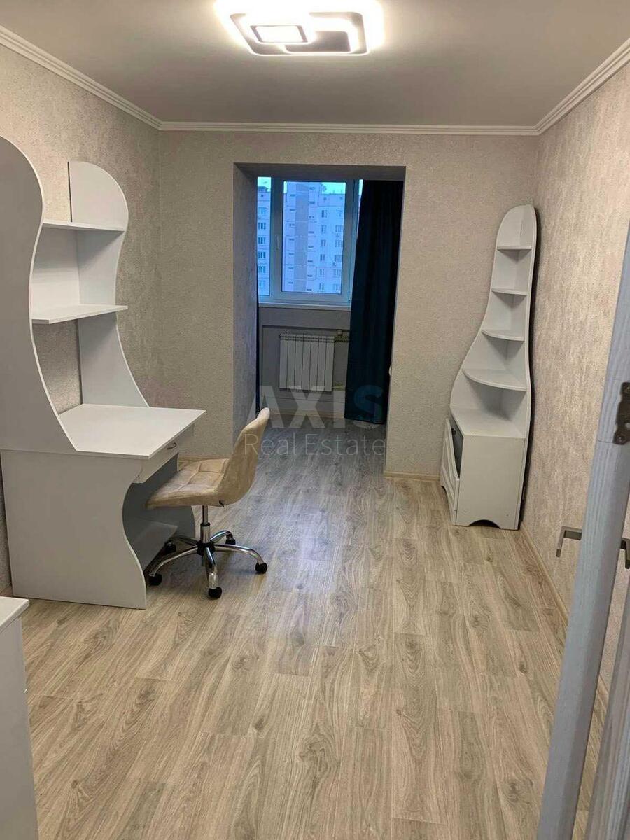 2к квартира ул. Княжий Затон 14В599676