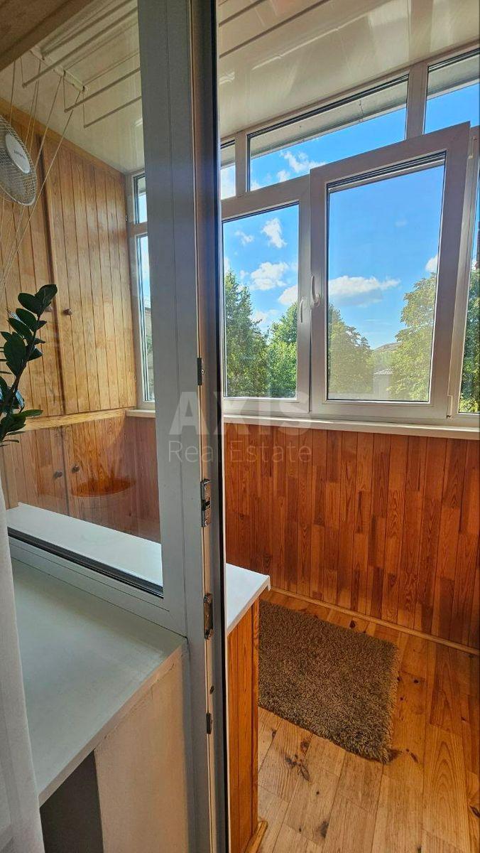 2k apartment pr-t Sobornosti 6569279