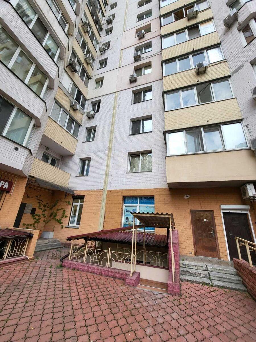 Об'єкт торгівлі вул. Ахматової Анни 35, 58м256285
