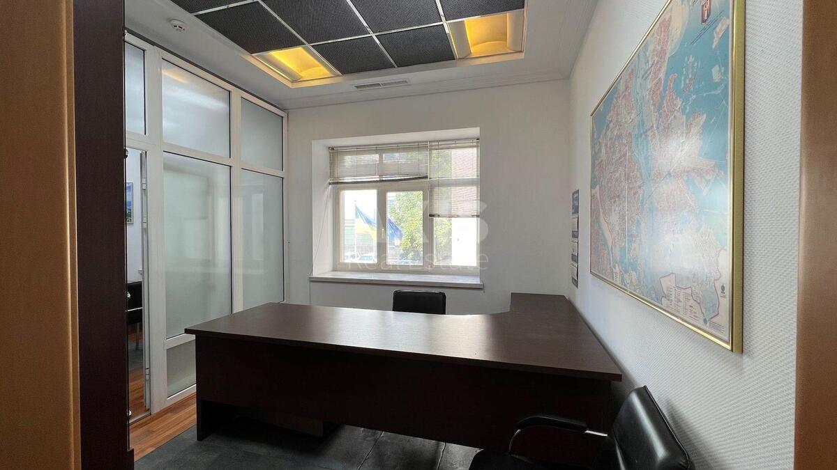 Office vul. Skovorody Grygorija 17В, 465m28