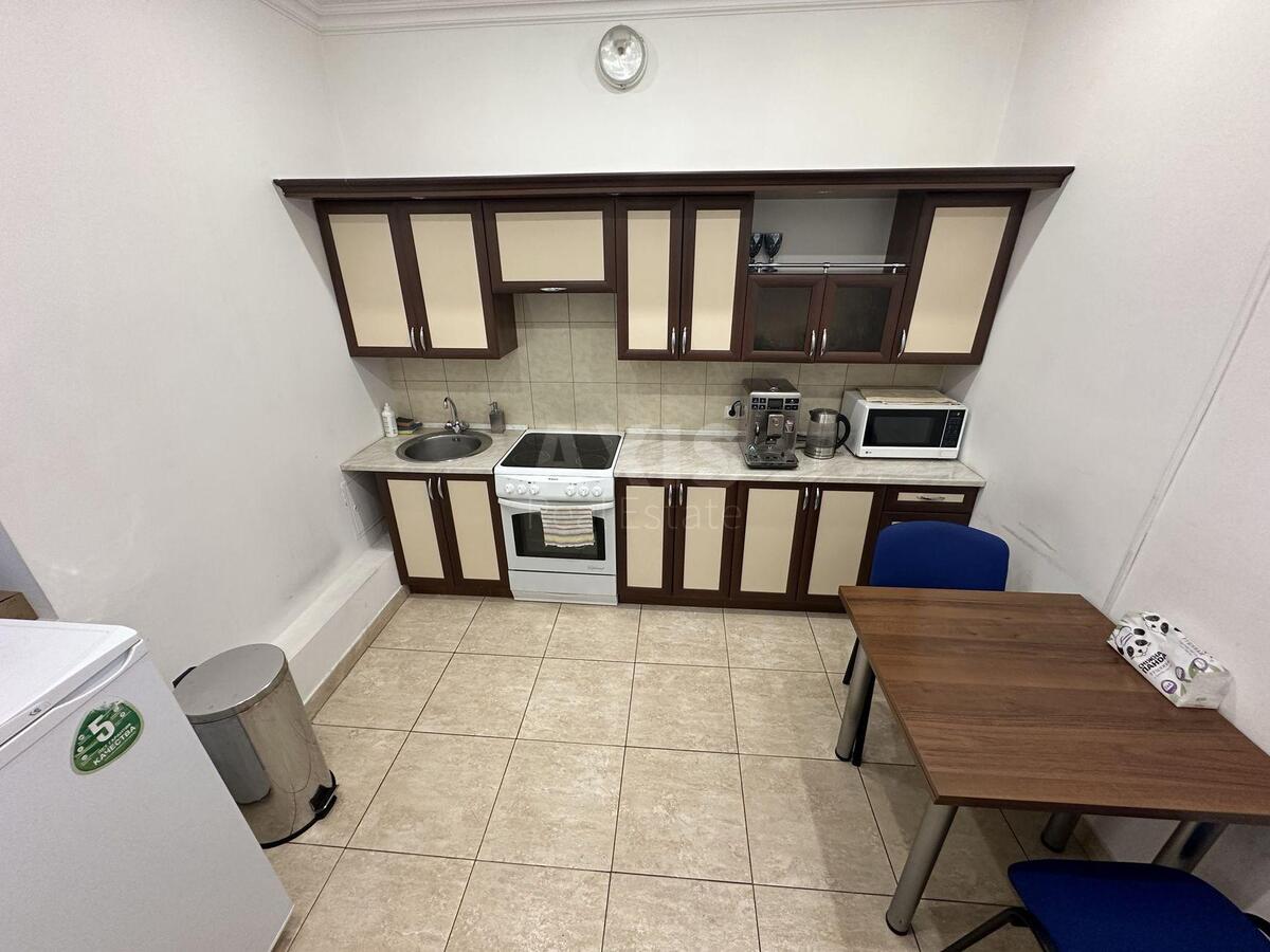 Office uzv. Klovs'kyj 5, 118m27