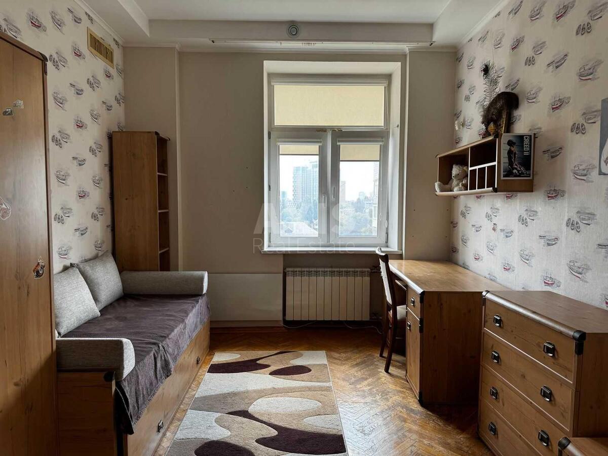 4k apartment vul. Derevljans'ka 12/42565553