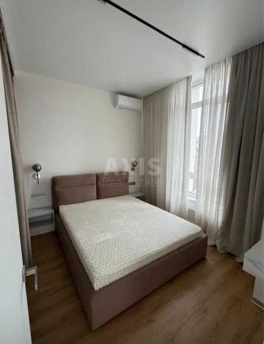 2k apartment vul. Zhyljans'ka 683