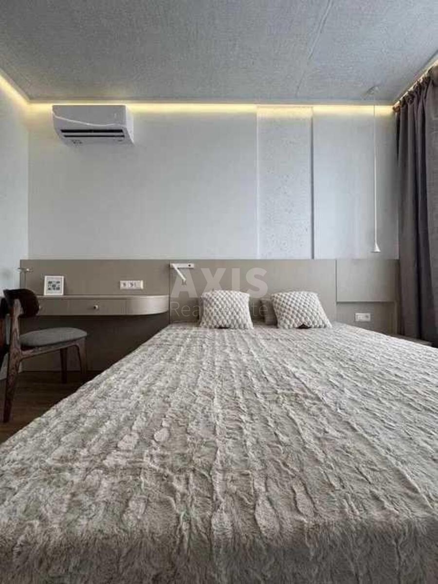 1k apartment vul. Prychal'na 12620421