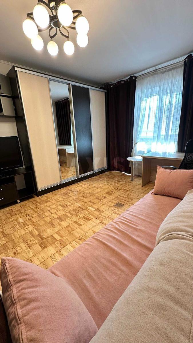 3k apartment vul. Verbyc'kogo Arhitektora 26Б3